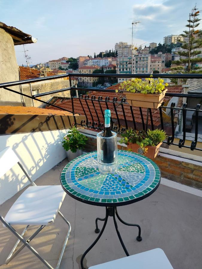 Attico Romantico Con Terrazza Sanremo - Palm Street, 104 - Free Wifi Buitenkant foto